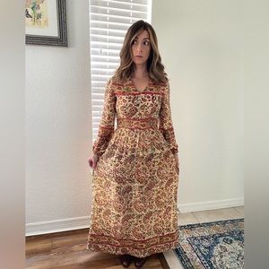 👗 Lowest offer - Vintage Bohemian Indian cotton tapestry dress